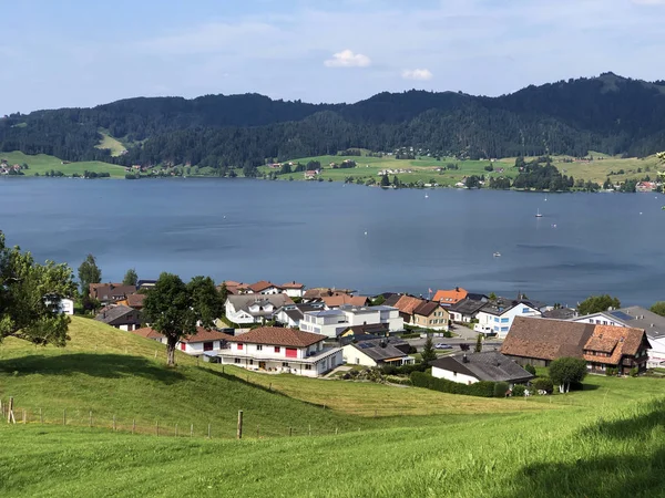 Village Gross Margem Lago Artificial Sihlsee Cantão Schwyz Suíça — Fotografia de Stock