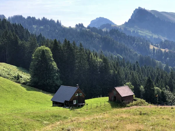 Architecture Traditionnelle Ferme Dans Vallée Lac Sihlsee Willerzell Canton Schwyz — Photo