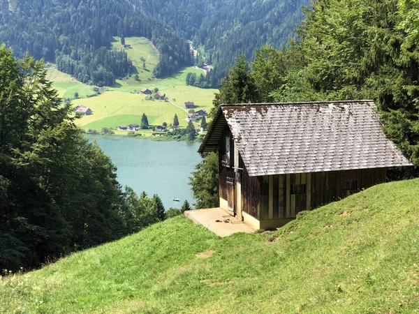 Traditionelle Architektur Und Bauernhaus Tal Des Sihlsees Willerzell Kanton Schwyz — Stockfoto