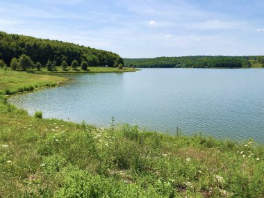 Birikim Gölü Lapovac veya Akumulacijsko Jezero Lapovac - Nasice, Hırvatistan veya Nasice, Hrvatska
