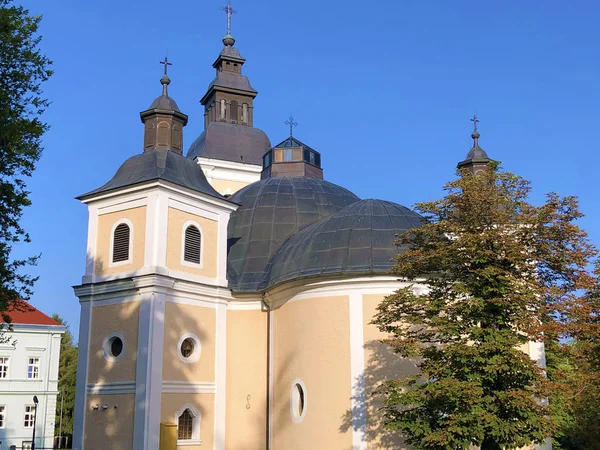 318 Tanrılar baba veya Parohijska Crkva Sv. Otaca Prvog Vaseljenskog Sabora Ortodoks kilisesi - Daruvar, Hırvatistan