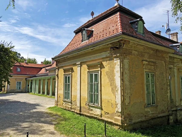 Small Castle Pejacevic New Castle Count Marko Pejacevic Novi Dvorac — Stock Photo, Image