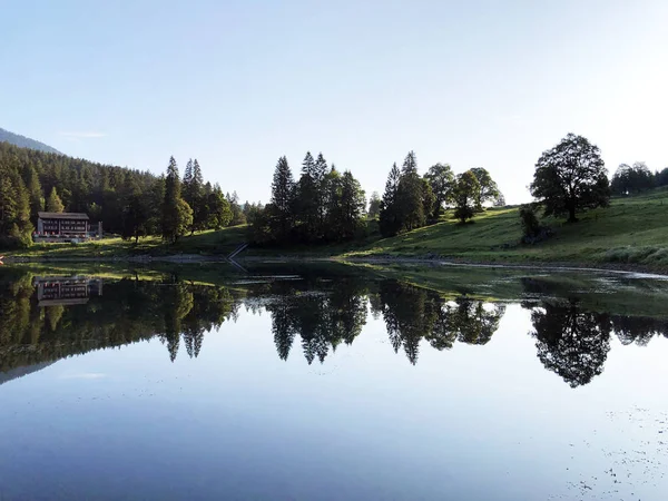 Obersee Glarner Alpenmassiv Und Der Tourismusregion Glarnerland Nafels Näfels Kanton — Stockfoto