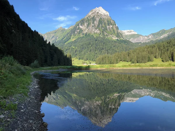 Alpská Jezera Obersee Pohoří Glarus Alp Turistické Oblasti Glarnerlandu Nafels — Stock fotografie