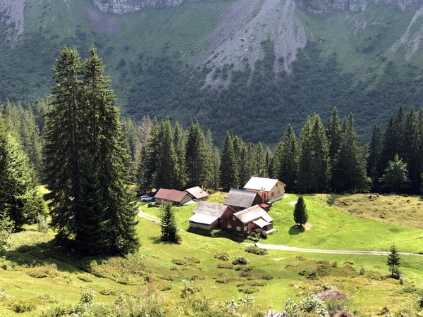 Alpine Village Vorder Ahornenin Oberseetal Mountain Valley Glarnerland Tourist Region — Stock Photo, Image