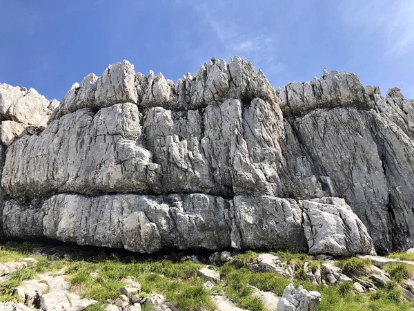 Rund Chopf Mountain Nad Údolím Wagthal Waegital Alpským Jezerem Wagitalersee — Stock fotografie