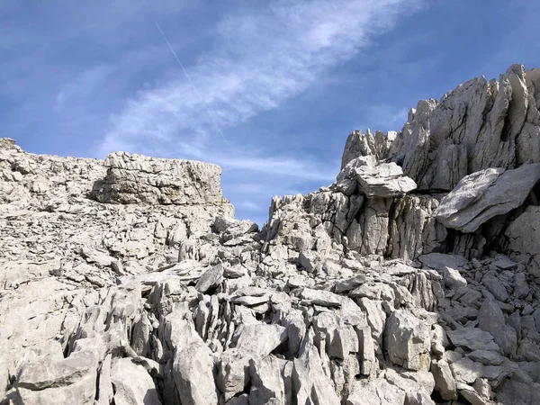 Pedras Rochas Maciço Montanhoso Dos Alpes Glarus Região Turística Glarnerland — Fotografia de Stock