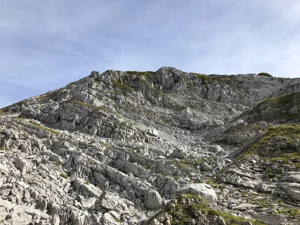 Pedras Rochas Maciço Montanhoso Dos Alpes Glarus Região Turística Glarnerland — Fotografia de Stock