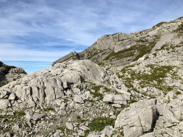 Pedras Rochas Maciço Montanhoso Dos Alpes Glarus Região Turística Glarnerland — Fotografia de Stock