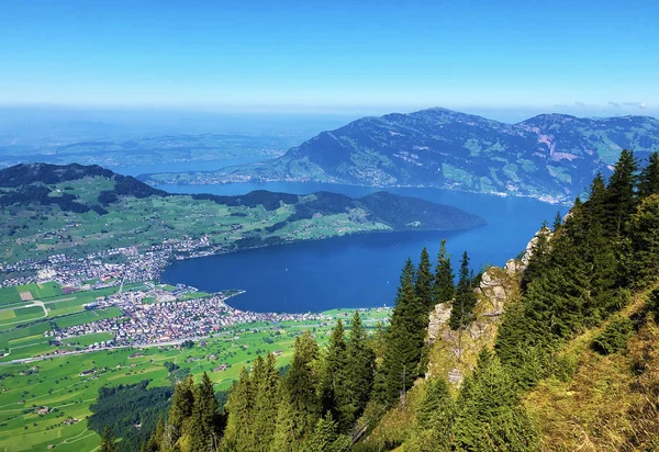 Θέα Στη Λίμνη Της Λουκέρνη Και Στις Ελβετικές Άλπεις Στο — Φωτογραφία Αρχείου