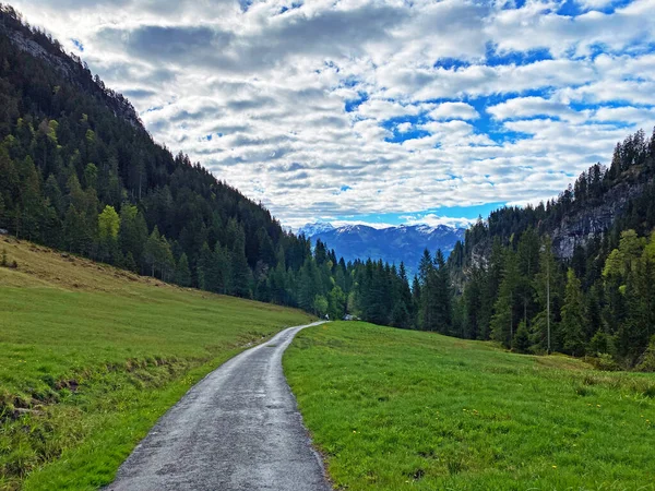 Trails for walking, hiking, sports and recreation on the slopes of the Pilatus massif and in the alpine valleys at the foot of the mountain, Alpnach - Canton of Obwalden, Switzerland (Schweiz)