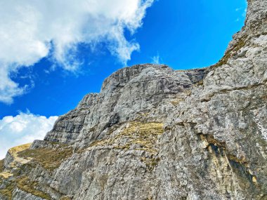 İsviçre 'nin Pilatus sıradağlarında Widderfeld' in Alpnach, Obwalden Kantonu (Kanton Obwalden, Schweiz)