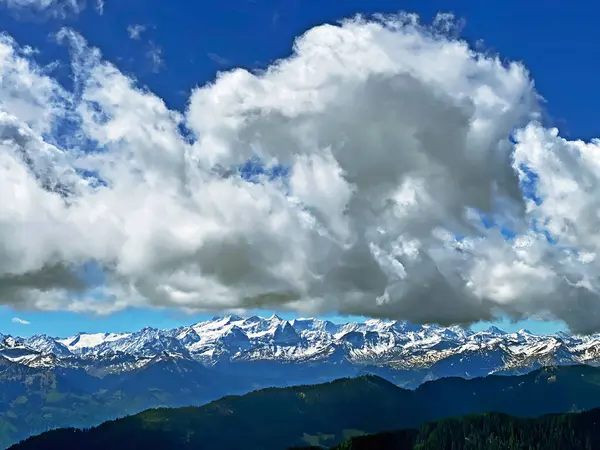 Prachtige Wolken Pilatus Bergketen Emmental Alpen Alpnach Kanton Obwalden Zwitserland — Stockfoto