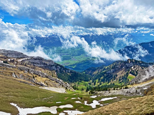 Prachtige Wolken Pilatus Bergketen Emmental Alpen Alpnach Kanton Obwalden Zwitserland — Stockfoto