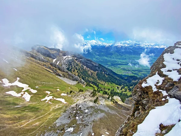 Prachtig Uitzicht Vanaf Bergtop Van Widderfeld Zwitserse Bergketen Pilatus Emmental — Stockfoto