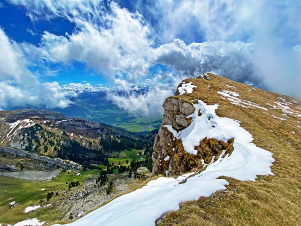 Prachtig Uitzicht Vanaf Bergtop Van Widderfeld Zwitserse Bergketen Pilatus Emmental — Stockfoto