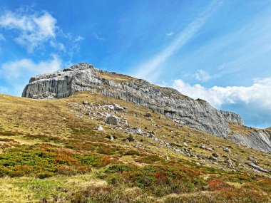 İsviçre 'nin Pilatus sıradağlarında Matthorn' un Alpnach, Obwalden Kantonu (Kanton Obwalden, Schweiz)