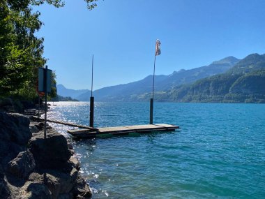 Walensee Gölü, Churfirsten ve Seeztal subalpine vadileri arasında, Weesen - St. Gallen Kantonu, İsviçre (Kanton St. Gallen, Schweiz)