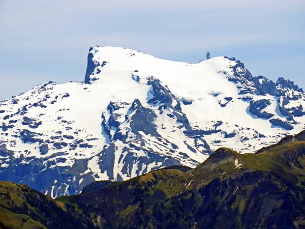 Vue Des Sommets Enneigés Des Glaciers Des Alpes Suisses Depuis — Photo
