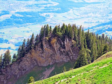 İsviçre 'nin Pilatus dağ sırasındaki Hoernli ya da Hornli tepelerinde ve Emmental Alpler, Alpnach - Obwalden Kantonu, İsviçre (Kanton Obwalden, Schweiz)