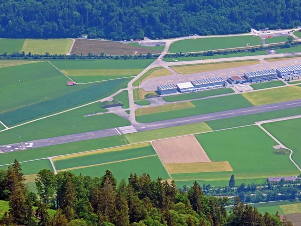 Campo Aviazione Militare Alpnach Militaerflugplatz Militarflugplatz Alpnach Cantone Obwalden Svizzera — Foto Stock