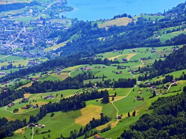 Vista Vale Fértil Com Assentamentos Entre Lagos Alpnachersee Sarnersee Maciço — Fotografia de Stock