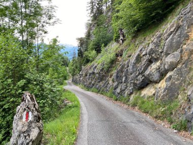 Pilatus dağ sırasının tepe ve yamaçlarında ve Emmental Alpler, Alpnach - Obwalden Kantonu, İsviçre (Kanton Obwalden, Schweiz)