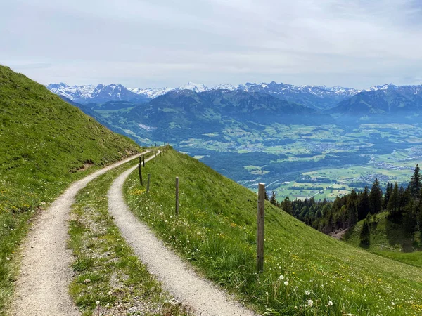 Trails for walking, hiking, sports and recreation on the slopes of the Pilatus massif and in the alpine valleys at the foot of the mountain, Alpnach - Canton of Obwalden, Switzerland (Kanton Obwalden, Schweiz)