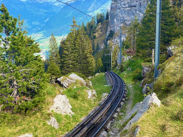 Pilatus Railway Nejstrmější Ozubnicová Dráha Světě Zahnradbahn Alpnachstad Pilatus Kulm — Stock fotografie