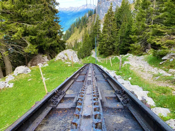 Pilatus Railway Steepest Cogwheel Railway World Zahnradbahn Alpnachstad Pilatus Kulm — стоковое фото