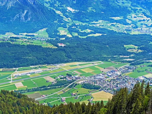 Lotnisko Wojskowe Alpnach Militaerflugplatz Lub Militarflugplatz Alpnach Kanton Obwalden Szwajcaria — Zdjęcie stockowe