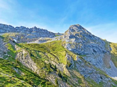 İsviçre 'nin Pilatus dağlarındaki Oberhaupt ve Esel tepelerinde ve Emmental Alpler, Alpnach - Obwalden Kantonu, İsviçre (Kanton Obwalden, Schweiz)