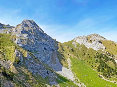 İsviçre 'nin Pilatus sıradağlarında Esel ve Rosegg' in Alp Dağları, Alpnach - Obwalden Kantonu, İsviçre (Kanton Obwalden, Schweiz)