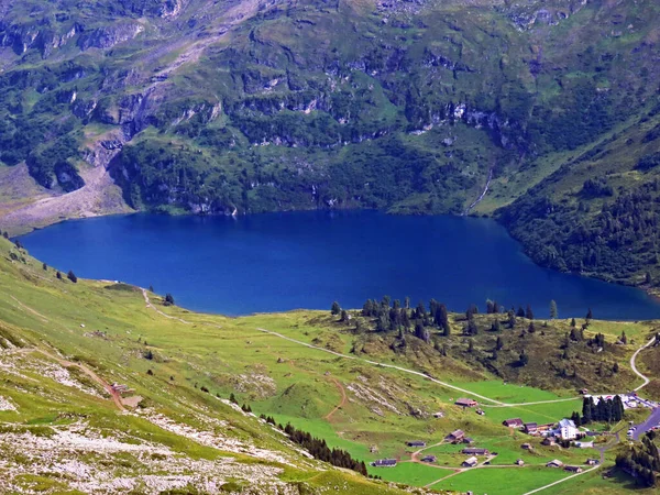 Alpské Jezero Engstlensee Horním Gental Valley Pohoří Uri Alpy Innertkirchen — Stock fotografie