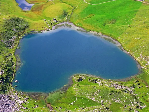 Αλπική Λίμνη Seefeldsee Λίμνη Seefeld Στο Ορεινό Όγκο Uri Alps — Φωτογραφία Αρχείου