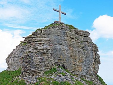 Alp zirvesi Haupt veya Bruenighaupt veya Brunighaupt in the Uri Alps dağ kitsif, Melchtal - Kanton of Obwald, İsviçre (Kanton Obwalden, Schweiz)