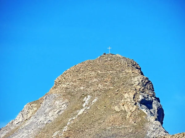 Alpin Topp Barglen Schiben Mellan Tannensee Sjön Och Melchtal Valley — Stockfoto