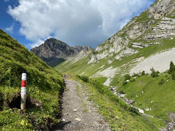 Semnale Alpinism Marcaje Versanții Văii Alpine Melchtal Masivul Muntos Uri — Fotografie, imagine de stoc