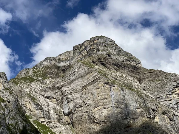 Cima Alpina Haupt Bruenighaupt Oder Brunighaupt Nel Massiccio Delle Alpi — Foto Stock