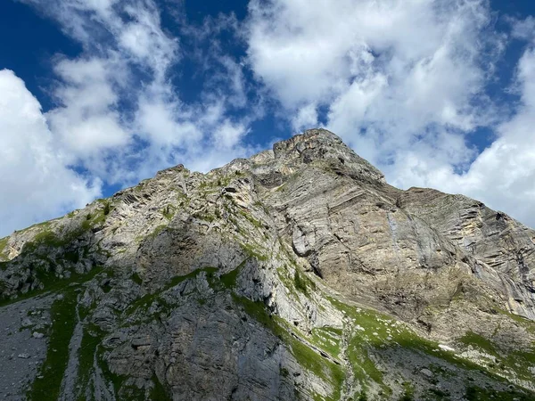 Альпійський Пік Haupt Bruenighaupt Oder Brunighaupt Гірському Масиві Uri Alps — стокове фото