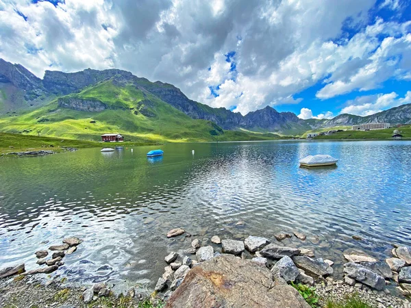 Lago Alpino Melchsee Melch Lake Los Alpes Uri Macizo Montaña — Foto de Stock