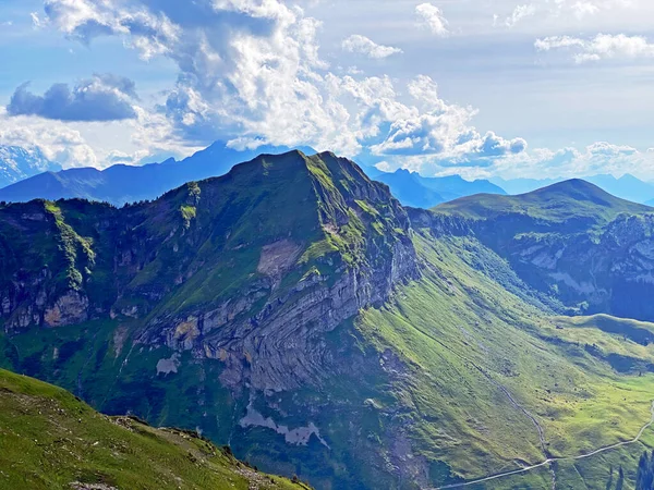 Alpine Peak Chingstuel Small Klein Melchtal Haslital Valleys Hasliberg Cantão — Fotografia de Stock