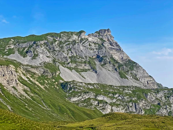 Alpesi Csúcsok Chli Haupt Murmelchopf Haupt Vagy Bruenighaupt Vagy Brunighaupt — Stock Fotó