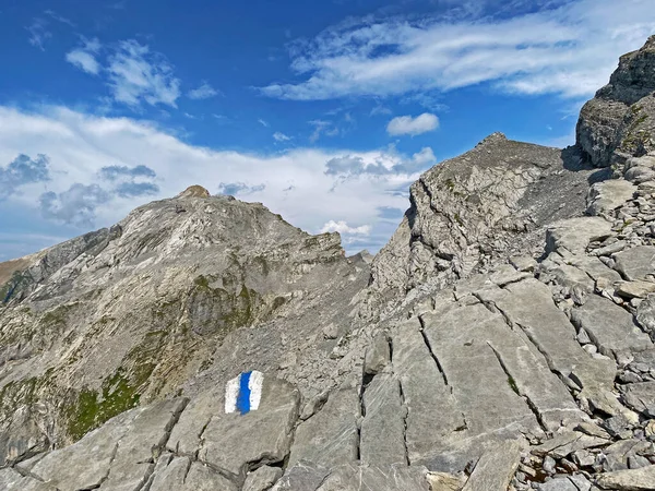 Señalización Señalización Montañismo Las Laderas Del Valle Alpino Melchtal Macizo —  Fotos de Stock