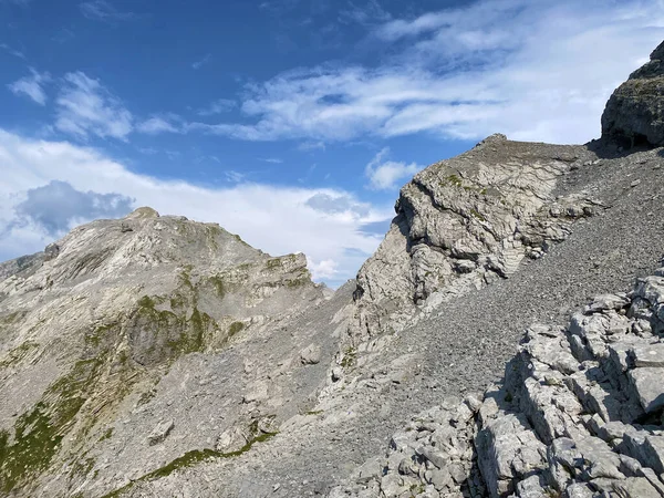 Rochas Pedras Maciço Montanhoso Suíço Dos Alpes Uri Melchtal Cantão — Fotografia de Stock