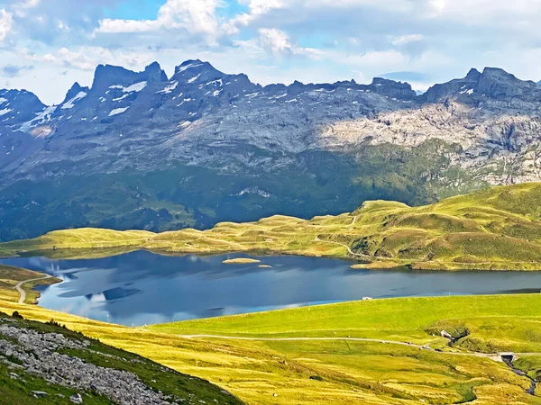 케인스에 알프스 산맥의 지대에 호수나 스위스오 왈드의 Kanton Obwalden Schweiz — 스톡 사진
