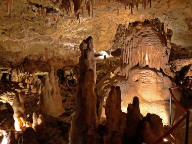 Festini veya Festin Krallığı Mağarası, Zminj - Istria, Hırvatistan / Spilja Festinsko kraljevstvo ili unutrasnjost spilje Festinsko kraljevstvo, Zminj - Istra, Hrvatska