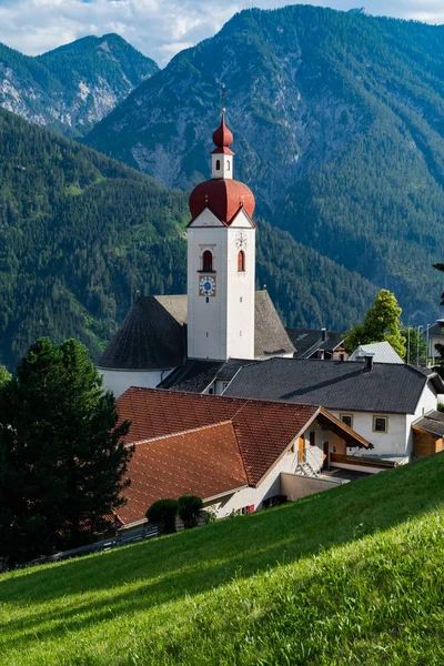 June 2018 View Little Village Assling Tyrol Region Austria Tyrolean — Stock Photo, Image