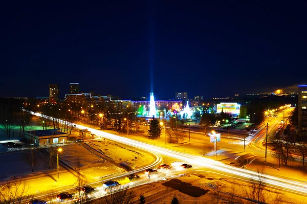 Circulation Dans Ville Nuit Sous Lumière Tamisée — Photo