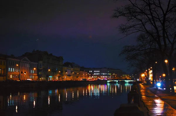 Vue Nuit Ville Dans Une Lumière Pas Très Vive — Photo